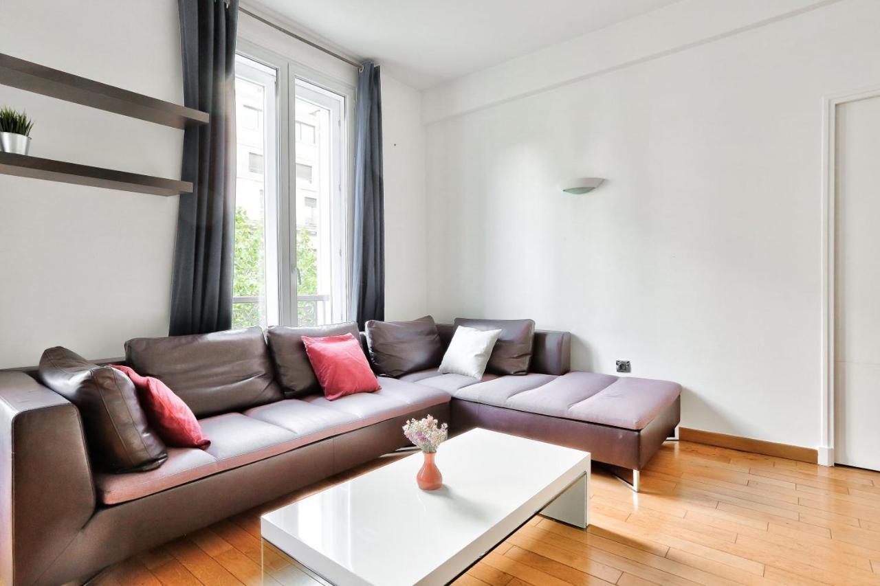 Appartement Quartier Champs-Elysees 4 Free Netflix Paris Exterior photo